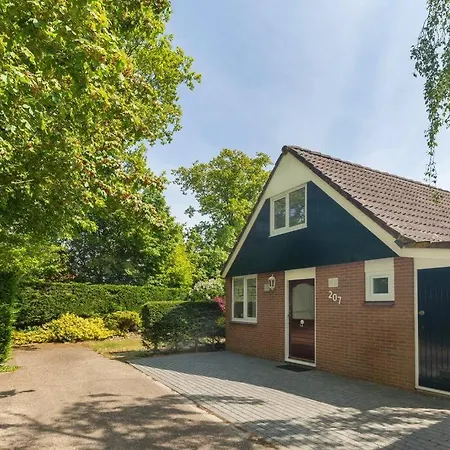 Vakantiehuis Jonkerstee 207 *